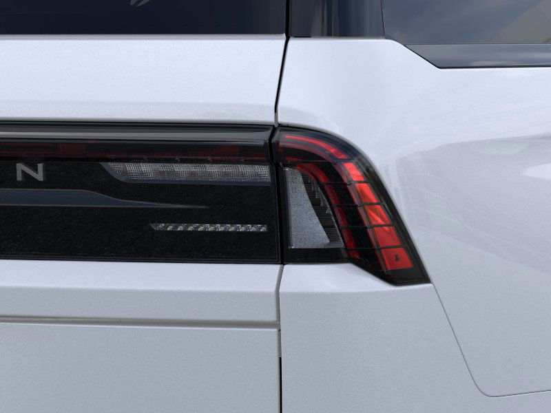 Thumbnail: 2025 Lincoln Navigator L - 21