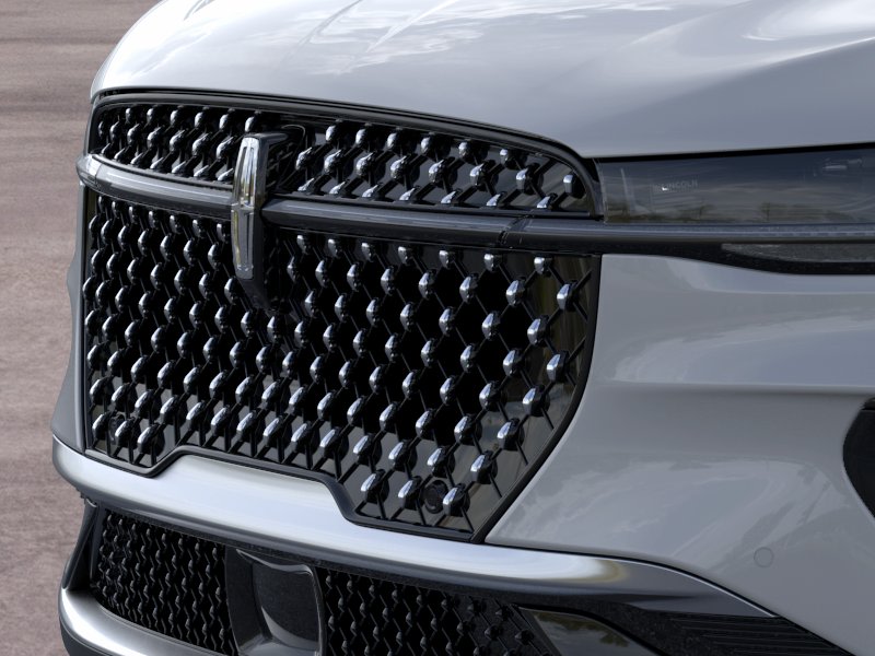 Thumbnail: 2026 Lincoln Nautilus - 12