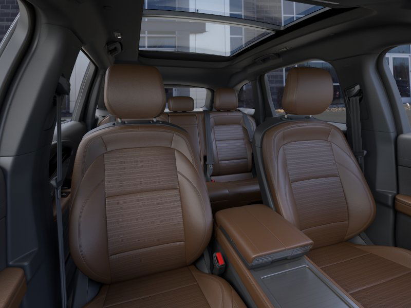 Thumbnail: 2026 Lincoln Nautilus - 9