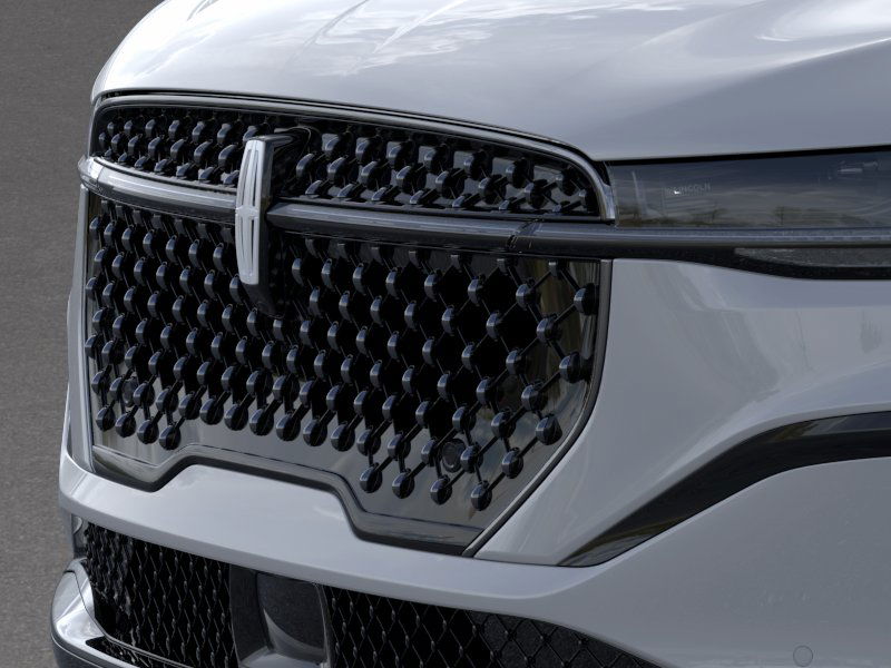 Thumbnail: 2026 Lincoln Nautilus - 11