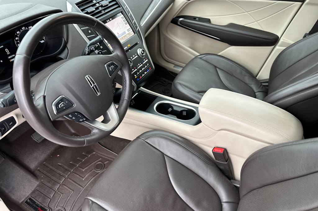 Thumbnail: 2019 Lincoln MKC - 8