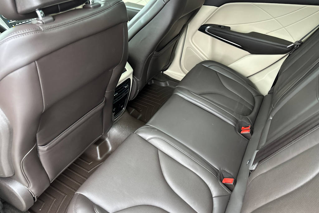 Thumbnail: 2019 Lincoln MKC - 10