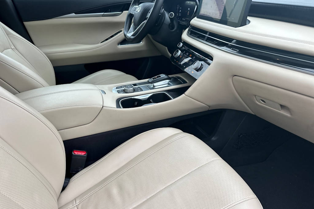 Thumbnail: 2025 INFINITI QX60 - 10