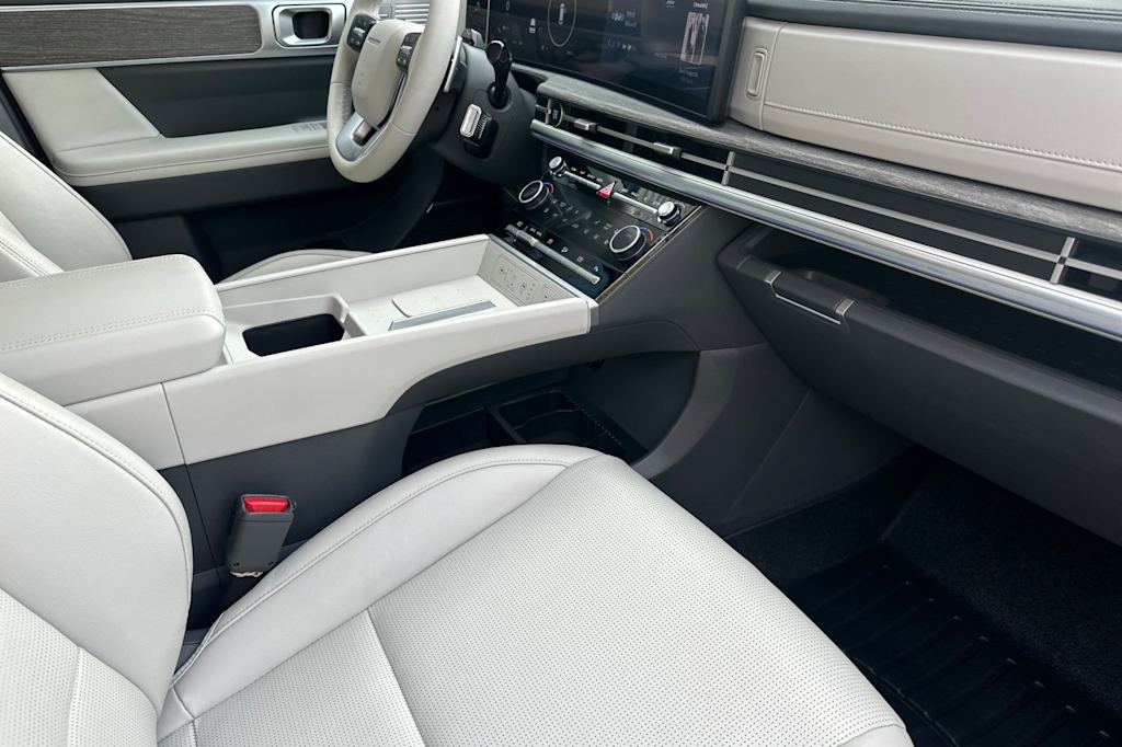 Thumbnail: 2024 Hyundai Santa Fe - 11