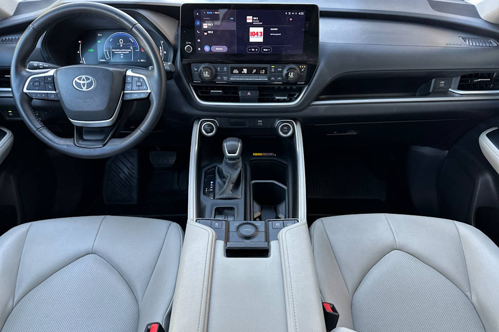 Thumbnail: 2024 Toyota Grand Highlander - 2