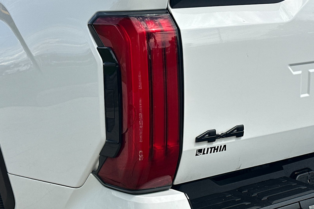Thumbnail: 2023 Toyota Tundra - 26
