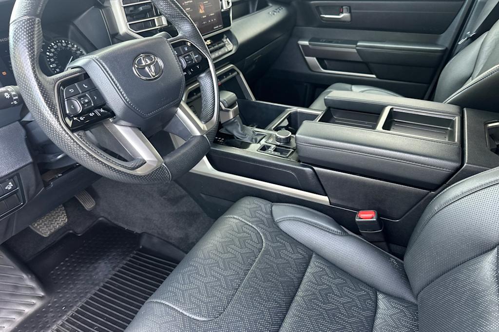 Thumbnail: 2023 Toyota Tundra - 9