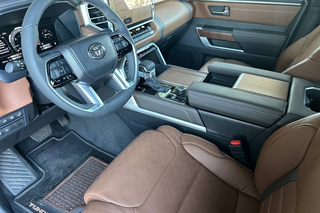 Thumbnail: 2025 Toyota Tundra - 10