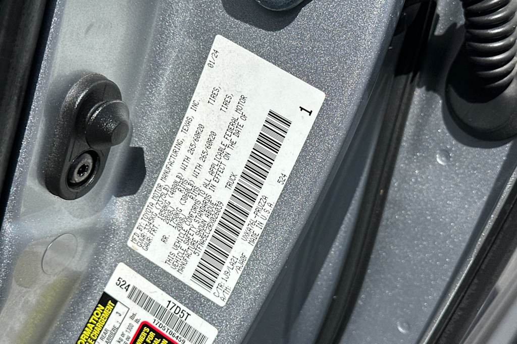 Thumbnail: 2024 Toyota Tundra - 15