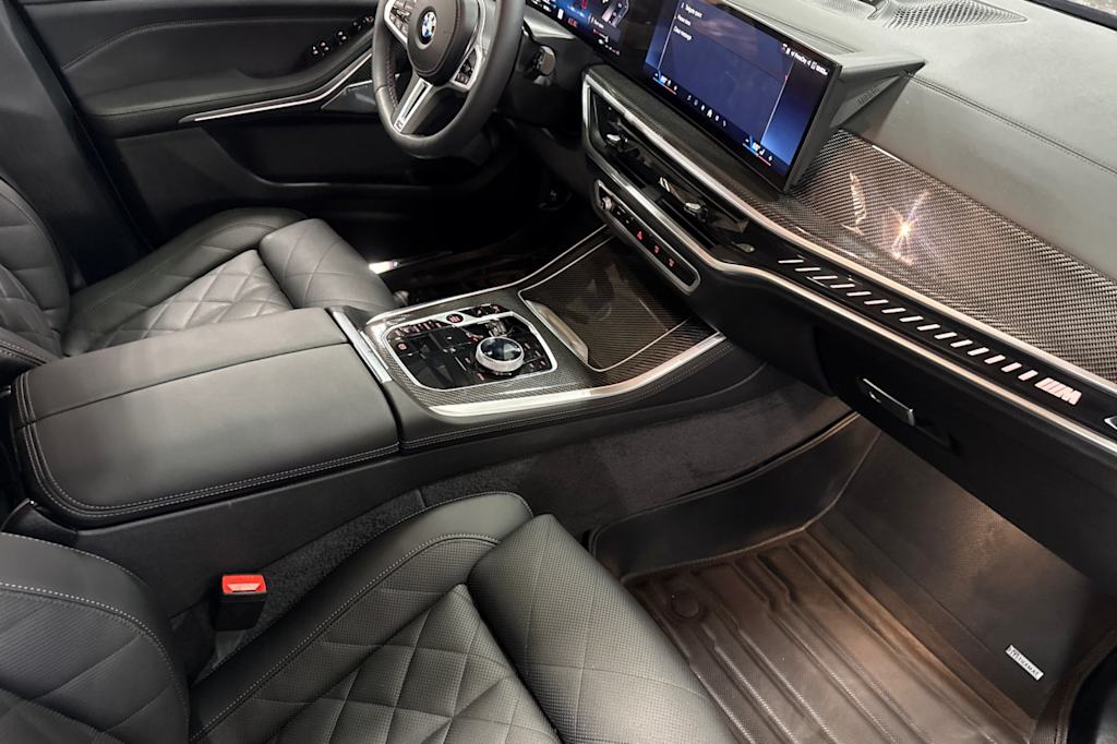 Thumbnail: 2026 BMW X5 - 10