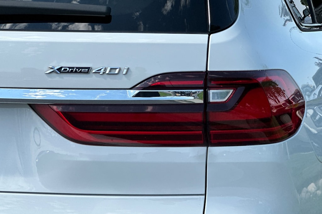 Thumbnail: 2021 BMW X7 - 29