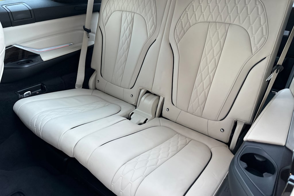 Thumbnail: 2021 BMW X7 - 23
