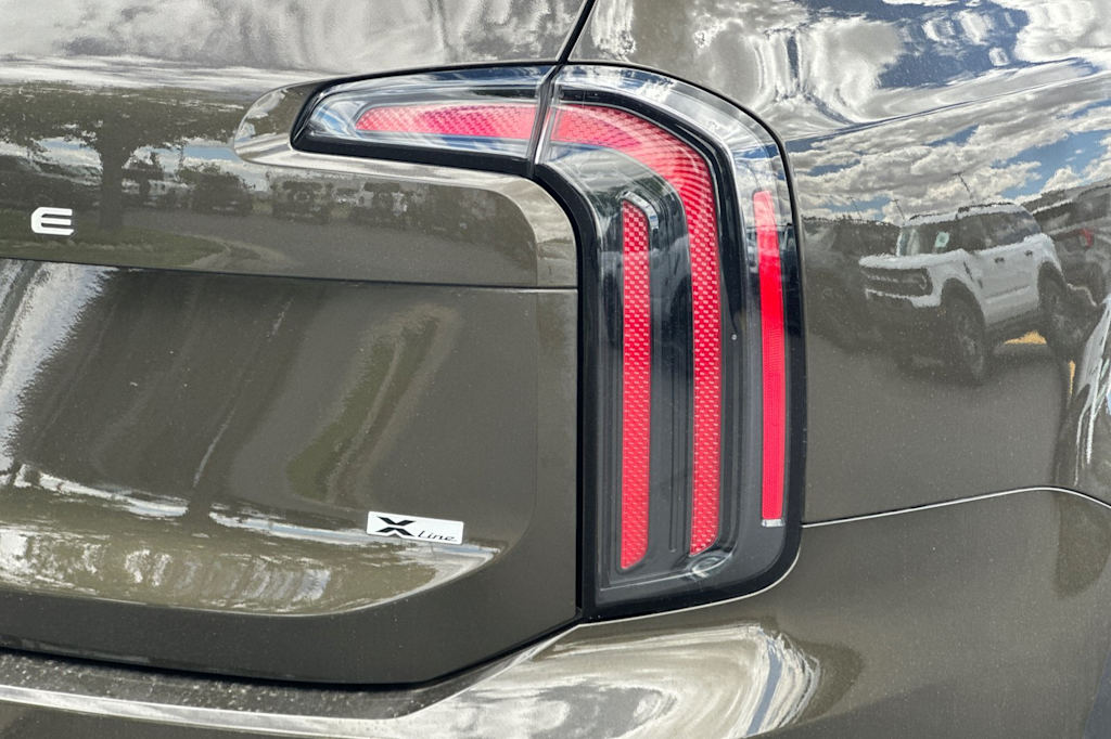 Thumbnail: 2024 Kia Telluride - 30