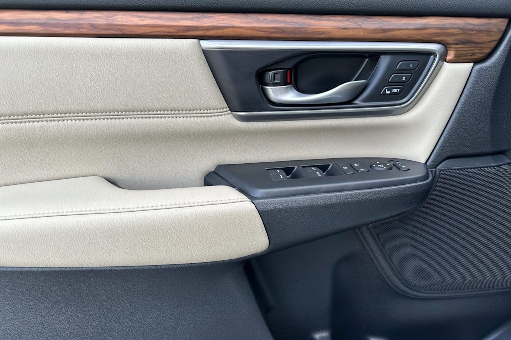 2022 Honda CR-V Touring 21