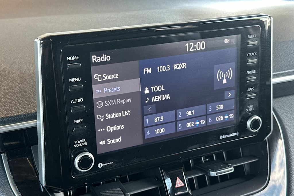 Thumbnail: 2022 Toyota Corolla Cross - 13