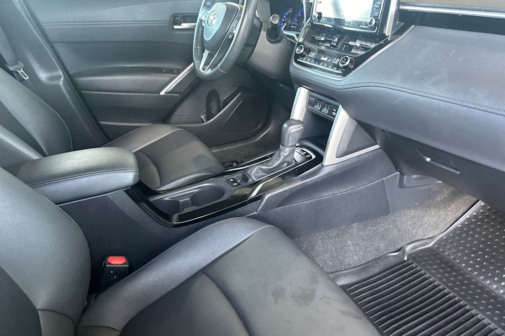 Thumbnail: 2022 Toyota Corolla Cross - 9