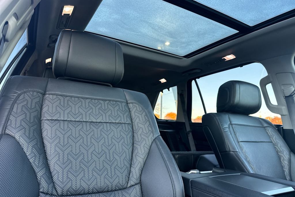 Thumbnail: 2024 Toyota Sequoia - 23