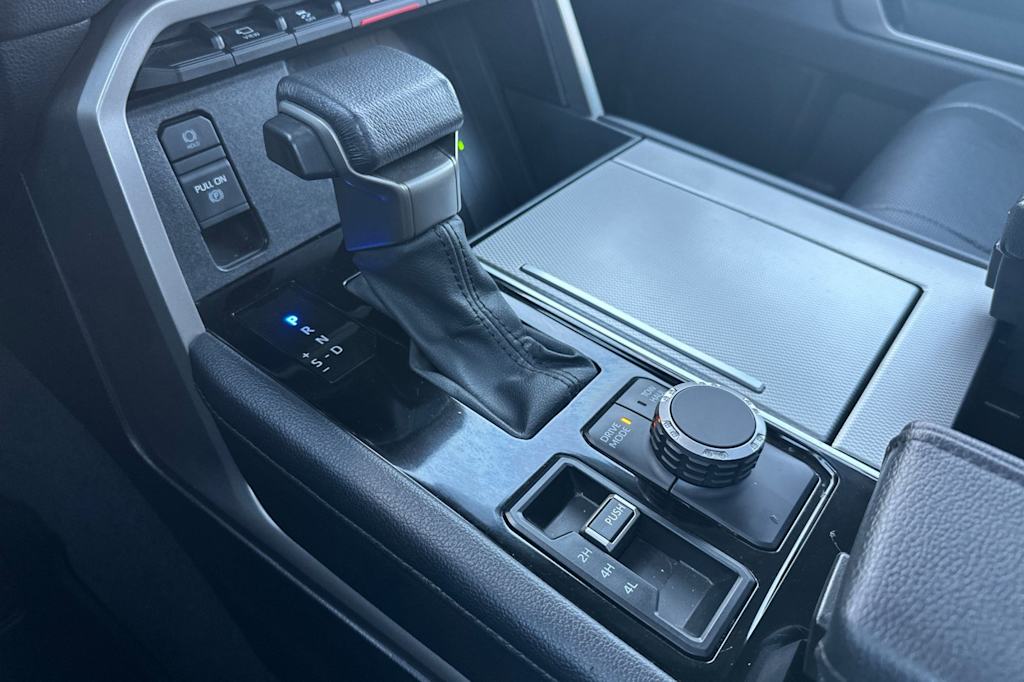 Thumbnail: 2024 Toyota Sequoia - 14