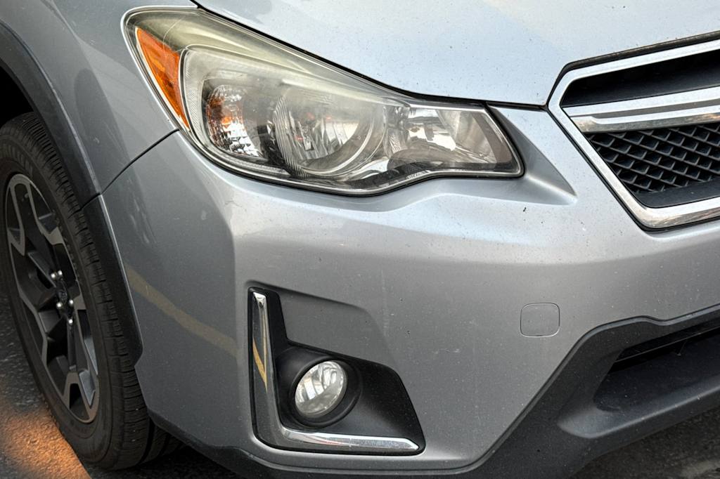 Thumbnail: 2016 Subaru Crosstrek - 10