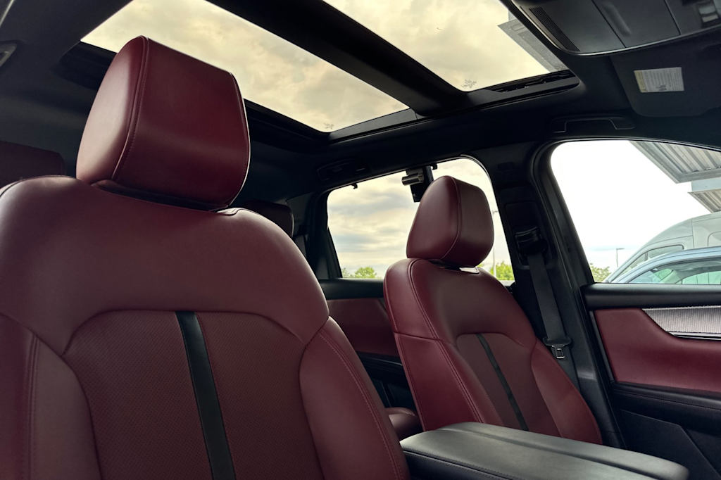 Thumbnail: 2025 Mazda CX-70 - 22