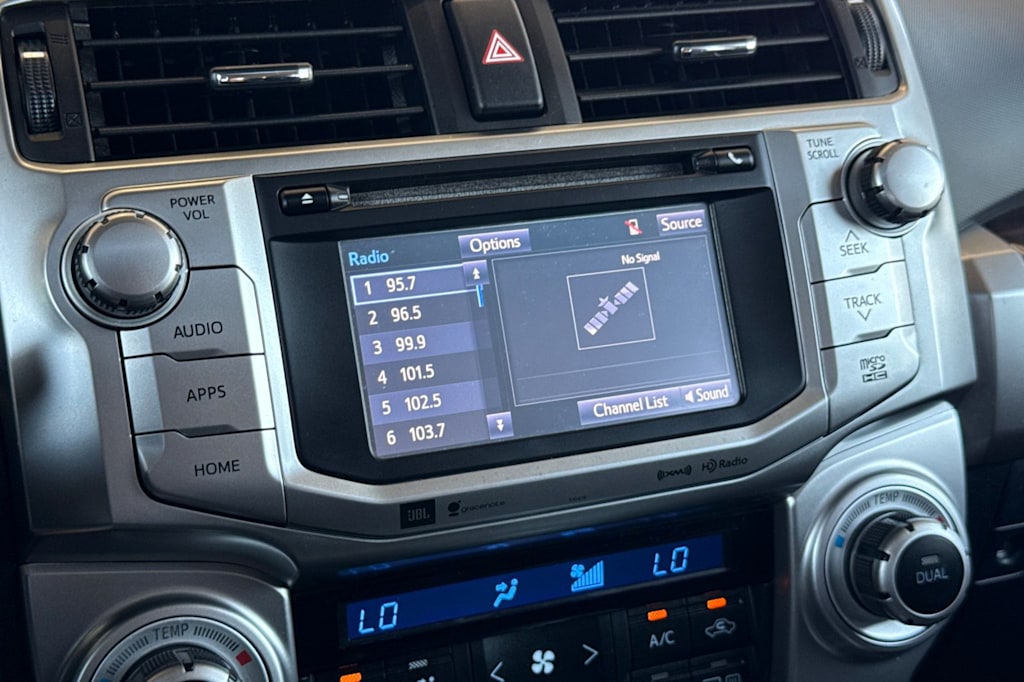 Thumbnail: 2019 Toyota 4Runner - 11