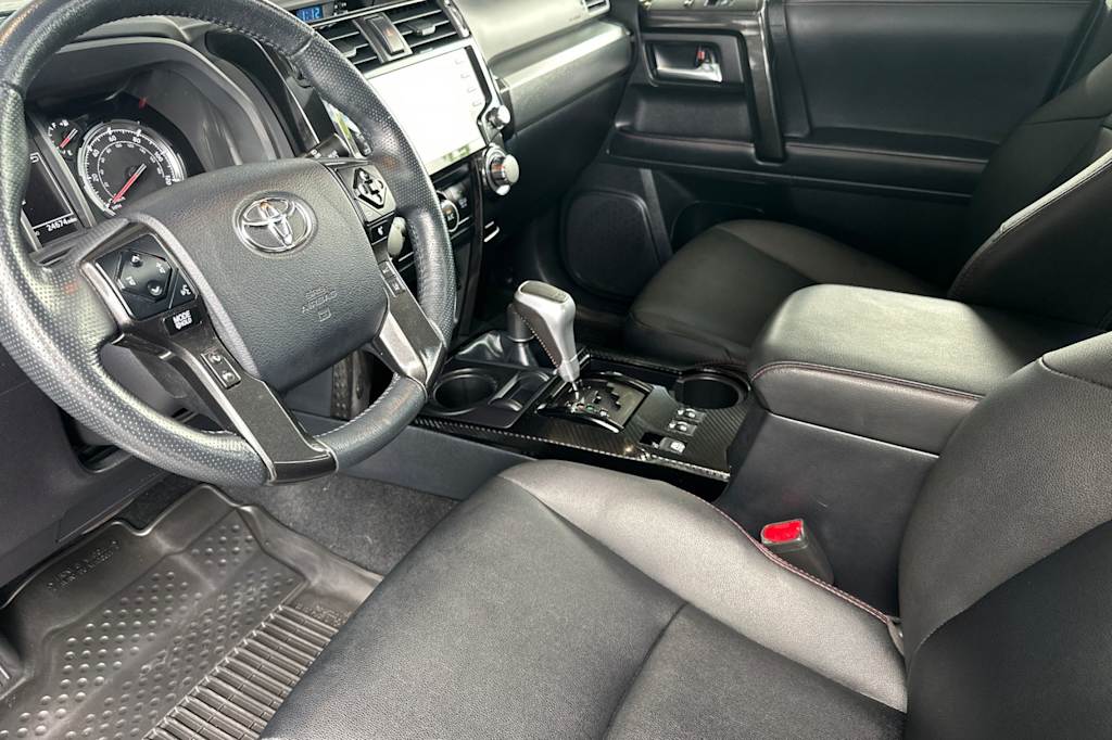Thumbnail: 2024 Toyota 4Runner - 9