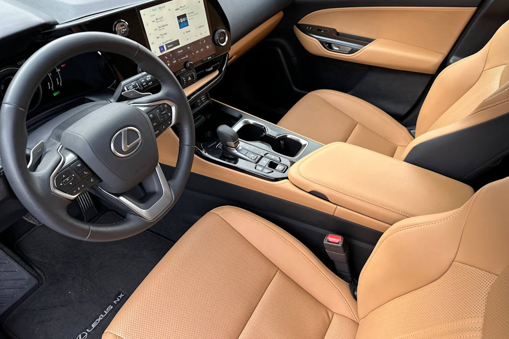 Thumbnail: 2025 Lexus ES - 8