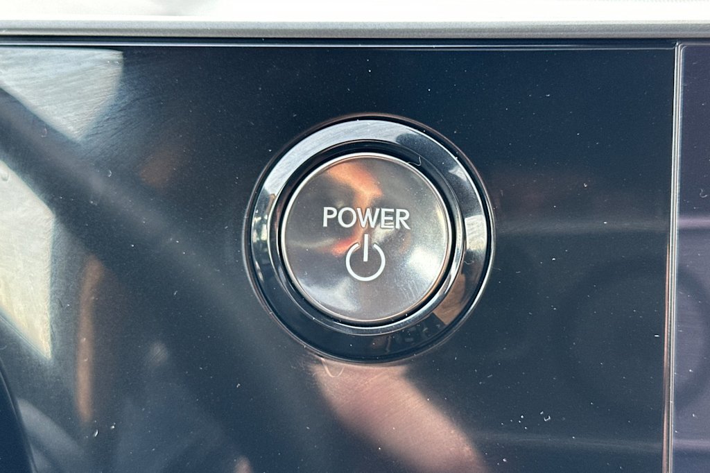 Thumbnail: 2025 Lexus ES - 25