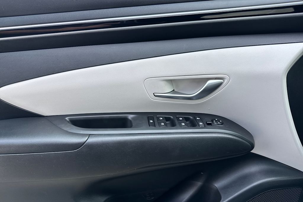 Thumbnail: 2022 Hyundai Tucson - 22