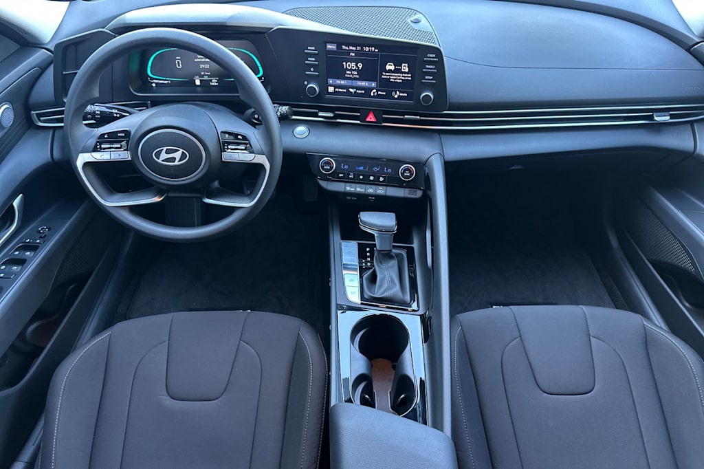 Thumbnail: 2026 Hyundai Elantra - 2