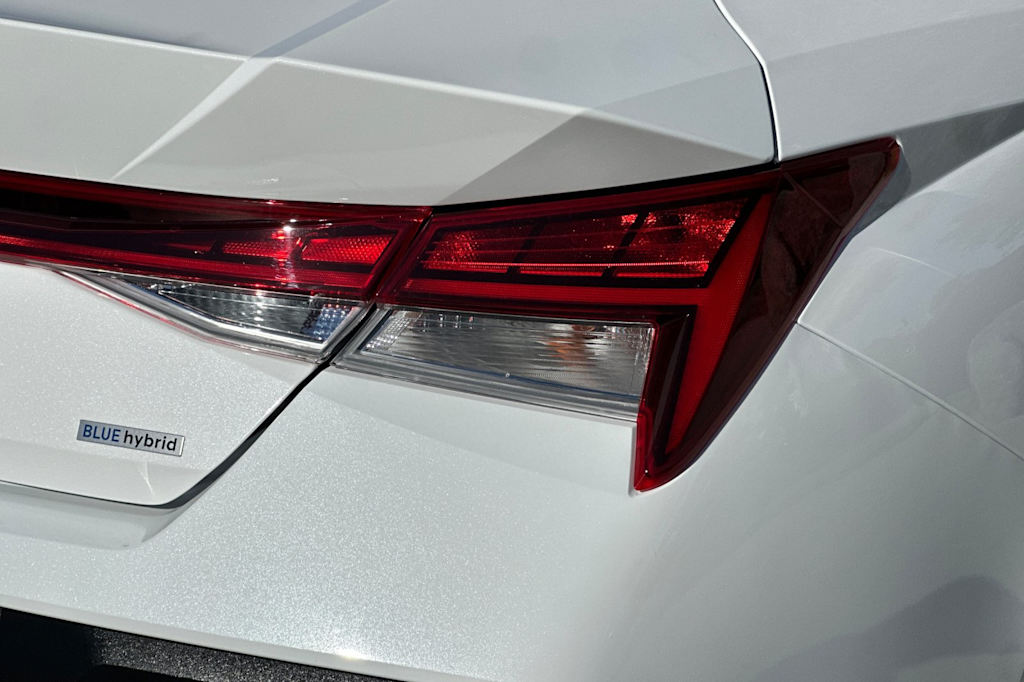 Thumbnail: 2026 Hyundai Elantra - 15
