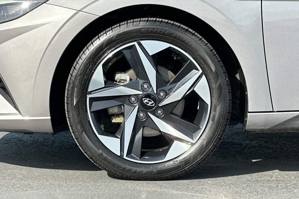Thumbnail: 2023 Hyundai Elantra - 7