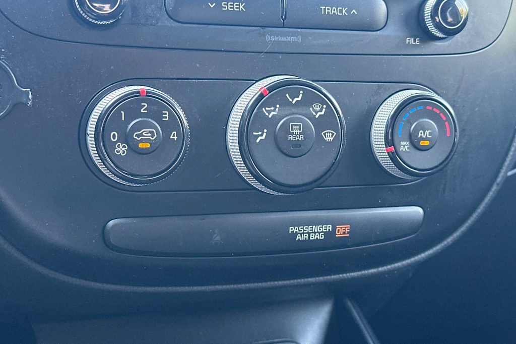 Thumbnail: 2019 Kia Soul - 24