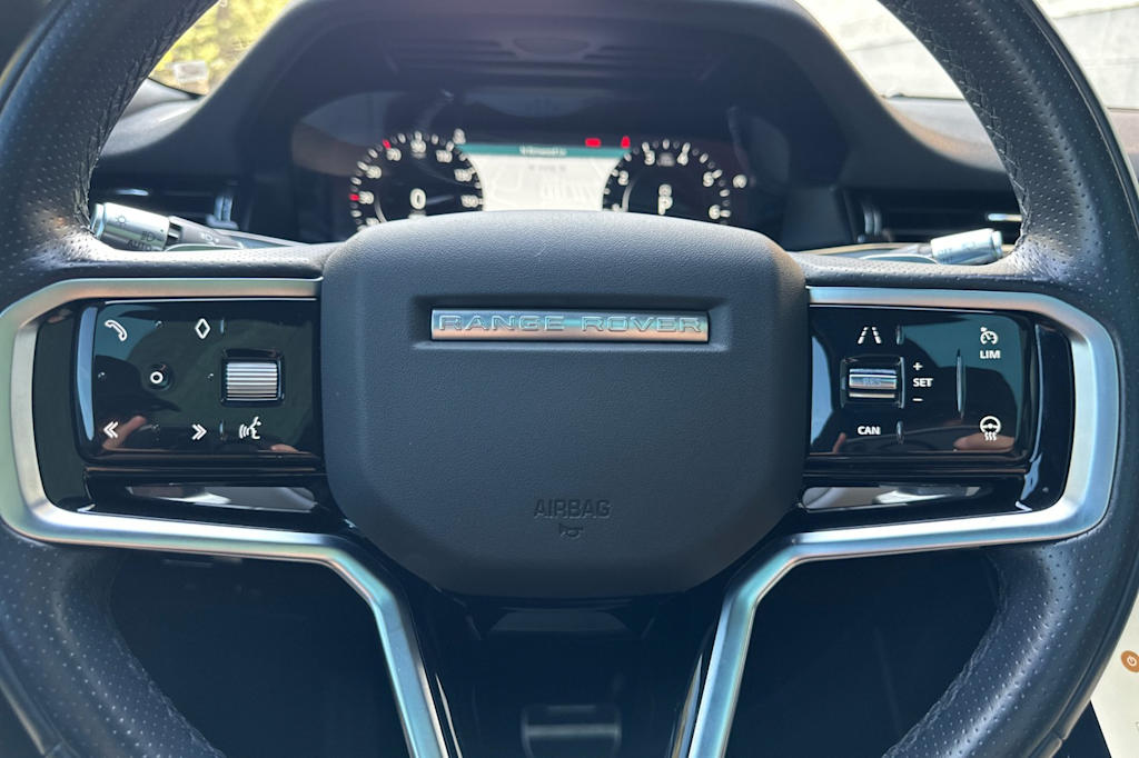 Thumbnail: 2021 Land Rover Range Rover Evoque - 27
