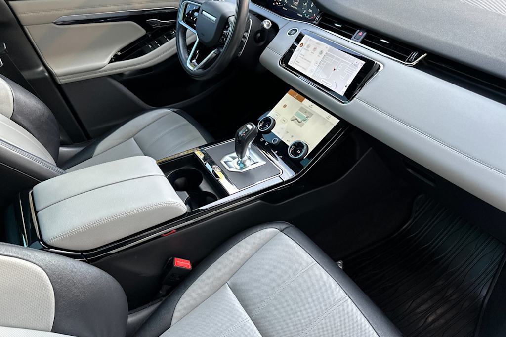 Thumbnail: 2021 Land Rover Range Rover Evoque - 11