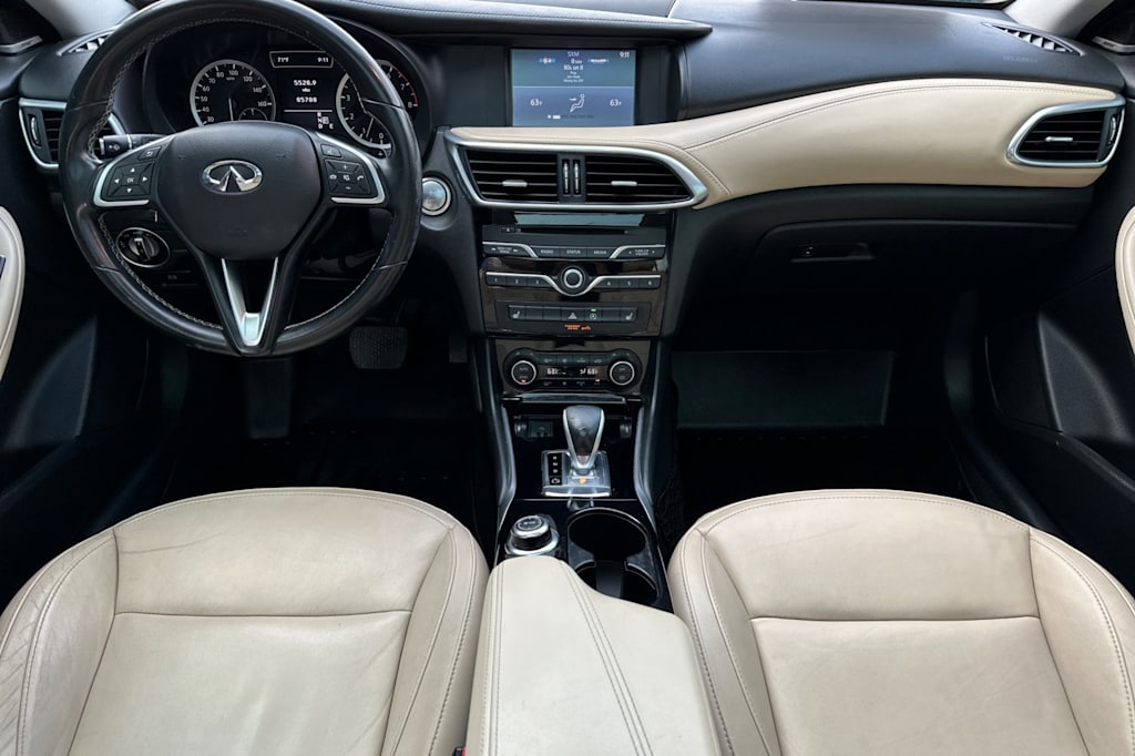 Thumbnail: 2017 INFINITI QX30 - 2