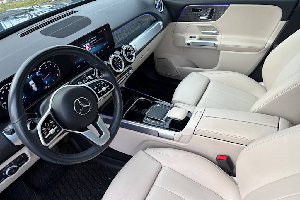 Thumbnail: 2023 Mercedes-Benz GLB - 8