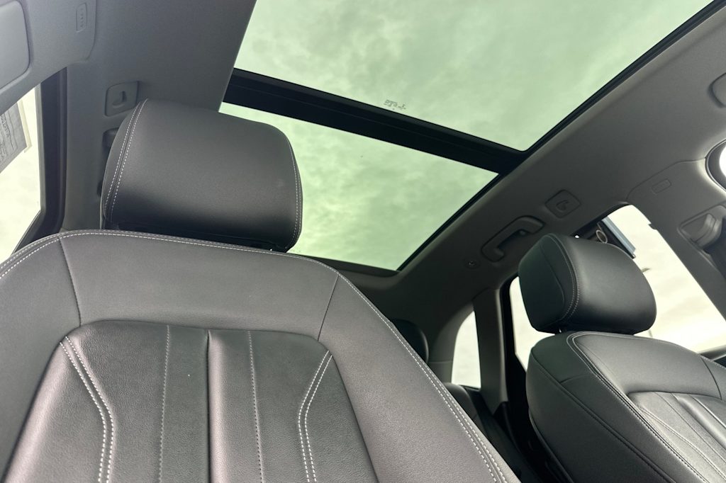 Thumbnail: 2023 Audi Q5 - 21