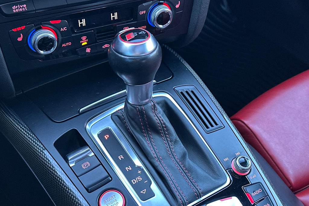 Thumbnail: 2015 Audi S4 - 13