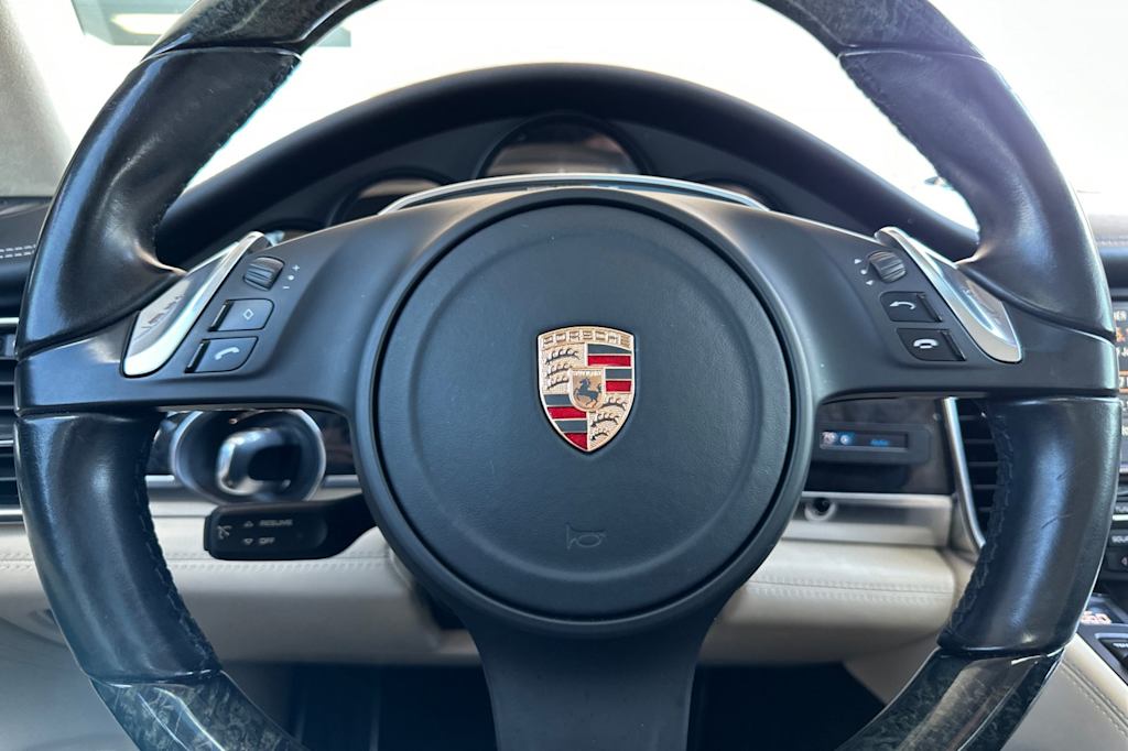 Thumbnail: 2014 Porsche Panamera - 26