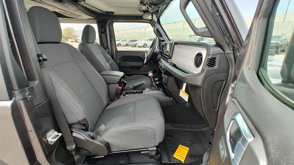 Thumbnail: 2026 Jeep Wrangler - 12