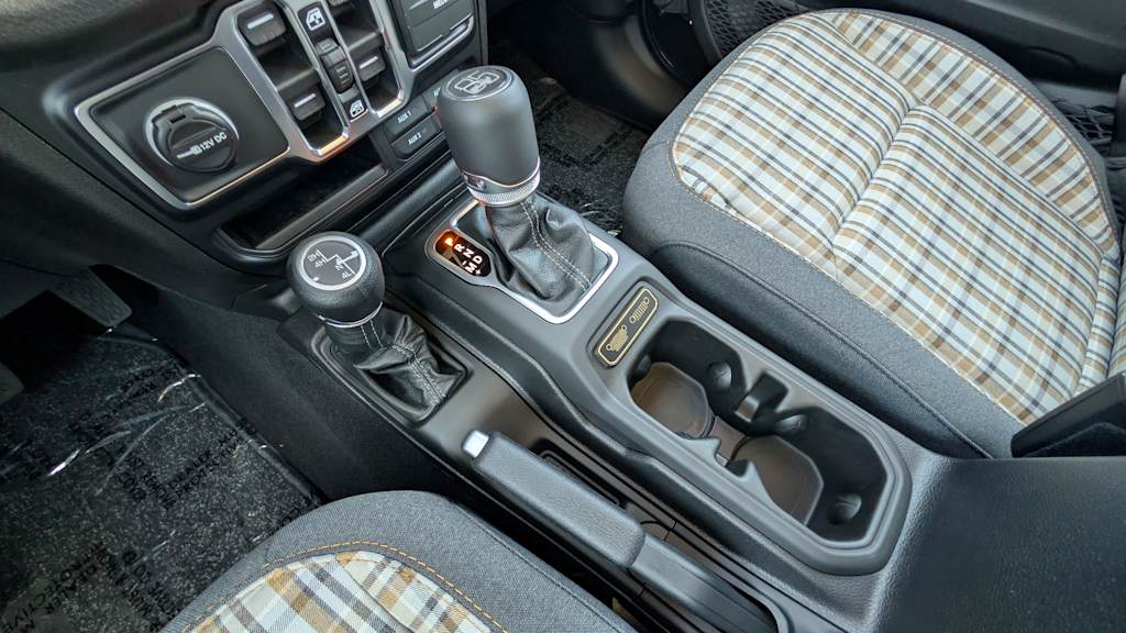 Thumbnail: 2026 Jeep Wrangler - 14
