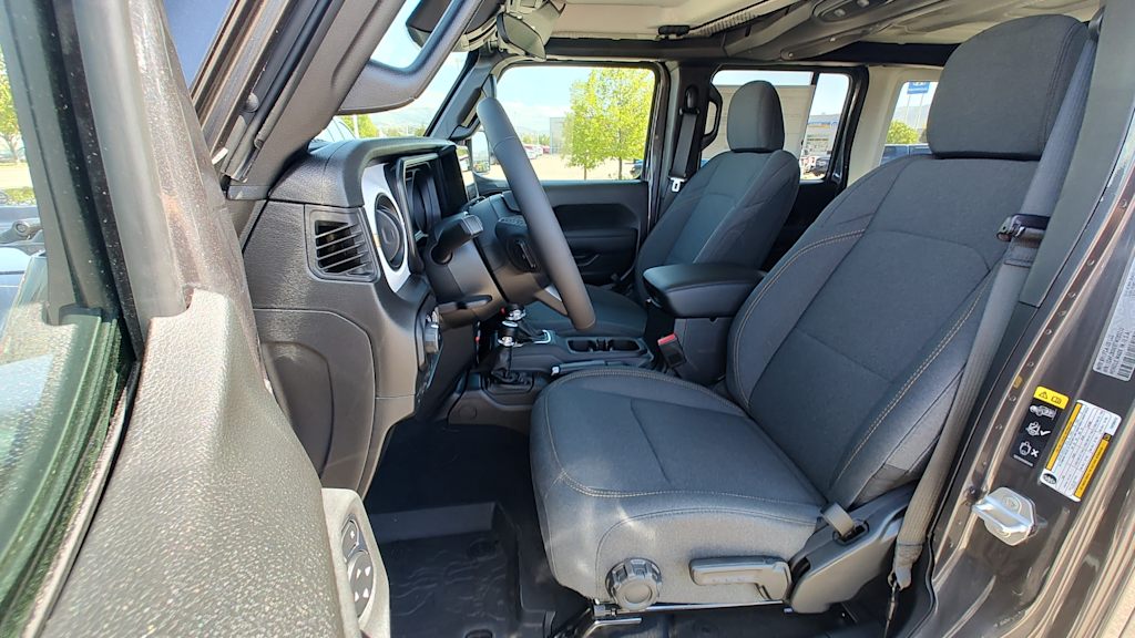 Thumbnail: 2026 Jeep Wrangler - 11