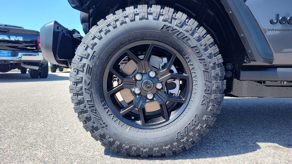 Thumbnail: 2026 Jeep Wrangler - 8