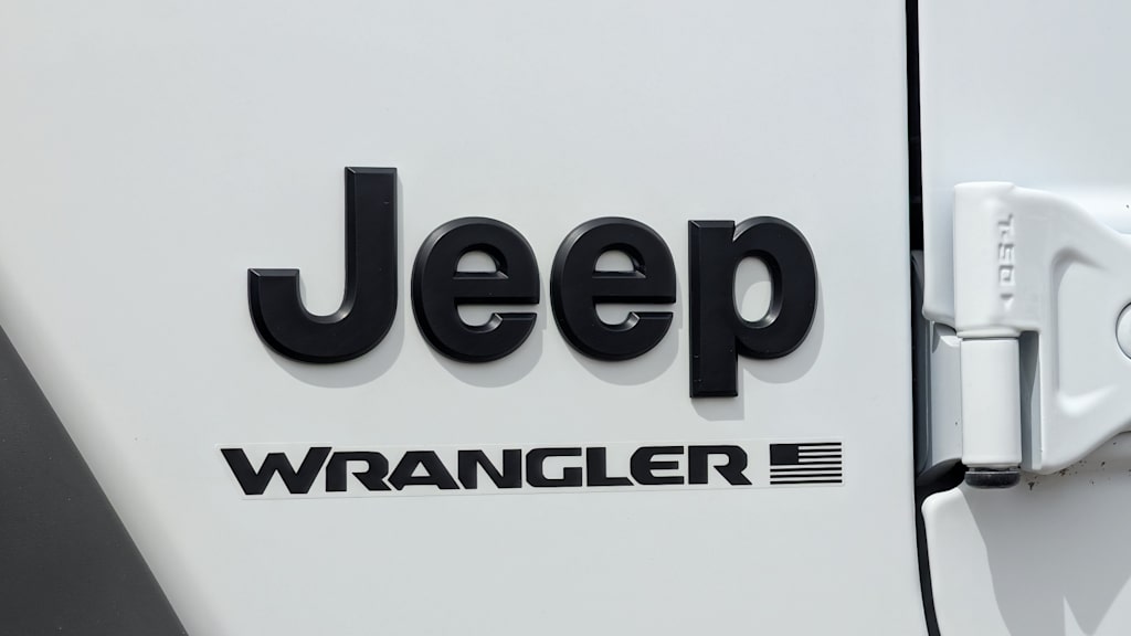 Thumbnail: 2025 Jeep Wrangler - 7
