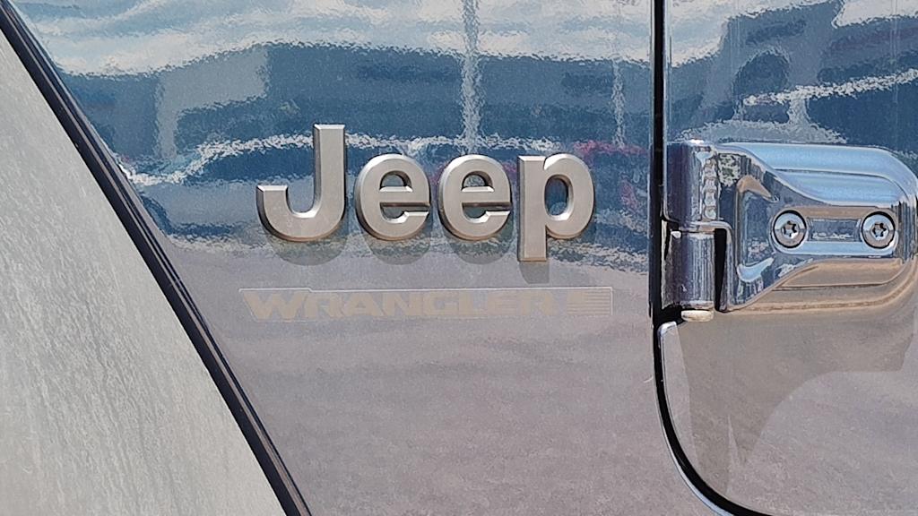 Thumbnail: 2025 Jeep Wrangler - 7