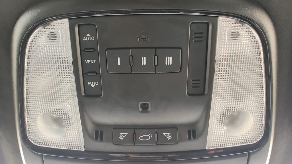 Thumbnail: 2022 Dodge Durango - 21