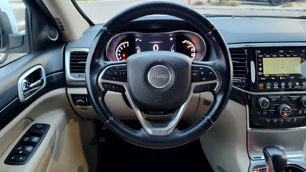 Thumbnail: 2022 Jeep Grand Cherokee - 14