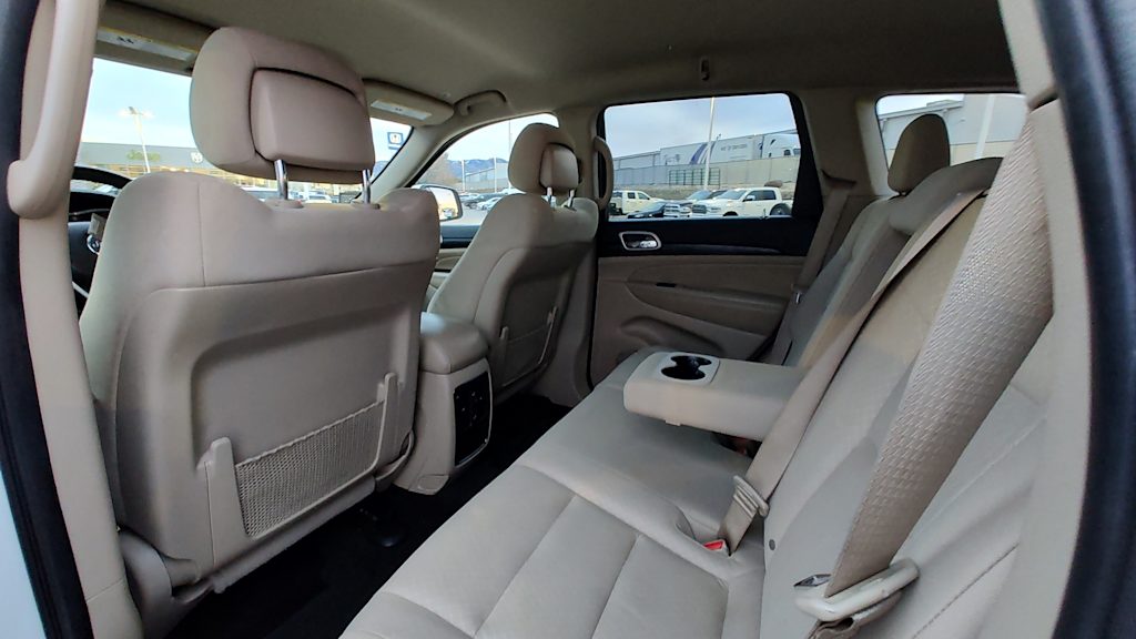 Thumbnail: 2022 Jeep Grand Cherokee - 13