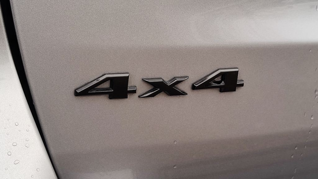 Thumbnail: 2021 Jeep Grand Cherokee - 24